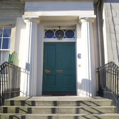 Hotel Hanover House 3*