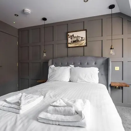 Grassmarket Luxury - 3br-2ba - Free Parking By Bonjour Residences شقة *