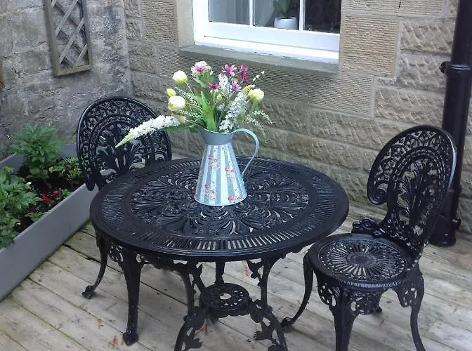 A In The - West 4* Edinburgh