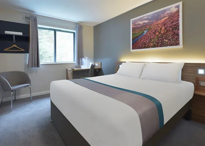 ホテル Travelodge Edinburgh Park 3*