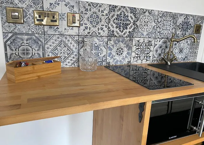 Queen Street Boutique Aparthotel