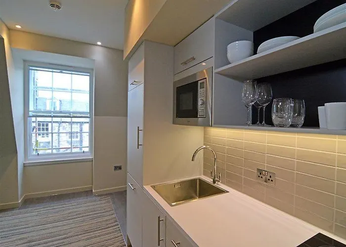 Heeton Concept Queen Street Hotel apartamentowy Edynburg