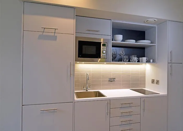 Heeton Concept Queen Street