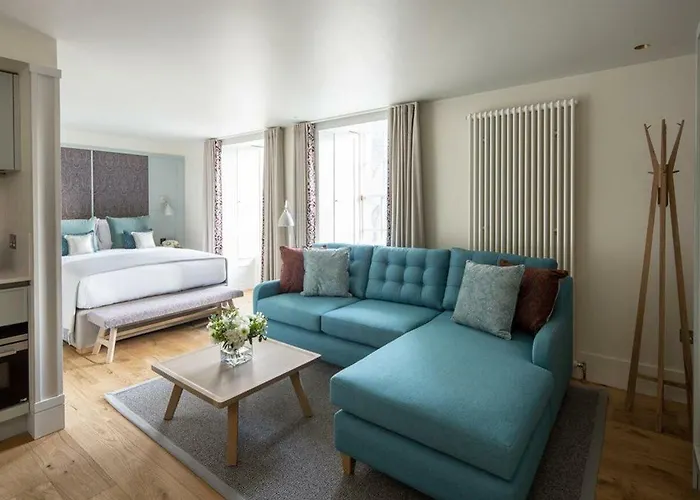 Abbey Apartments, At Holyrood Hotel apartamentowy 4*