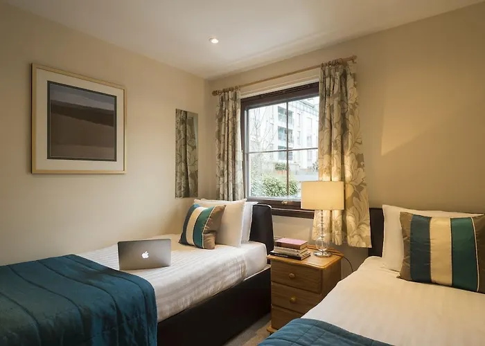 Fountain Court - Grove Lejlighedshotel Edinburgh