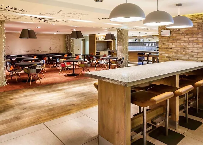Ibis Centre South Bridge - Royal Mile 3* Edinburg