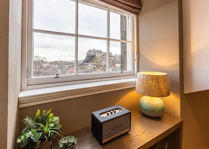 No1 - George Iv Bridge