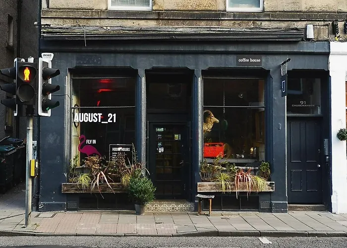 Bright And Modern Causewayside * Edinburgh