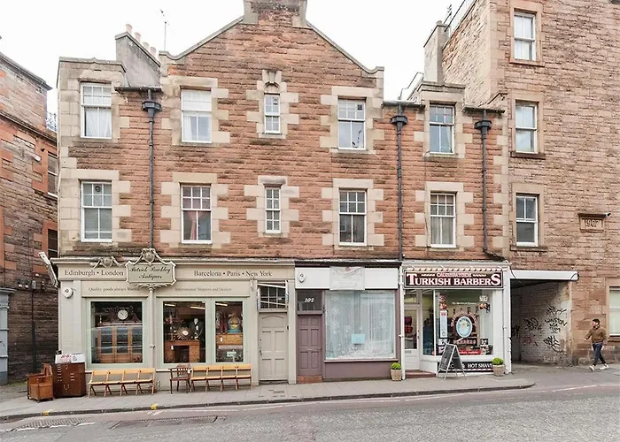 Bright And Modern Causewayside Edinburgh