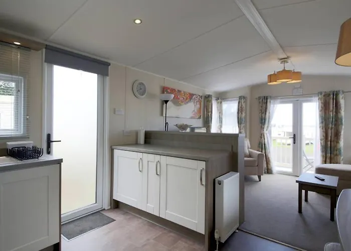 - Seton Sands-cameo Caravan-pet Friendly *