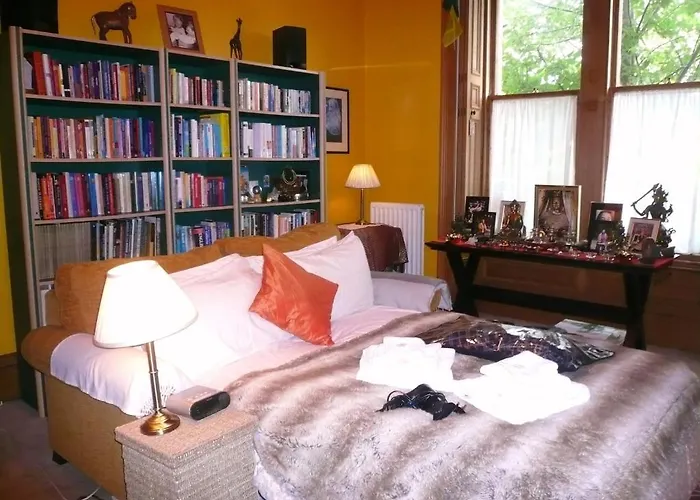 Panda 4* Edinburgh