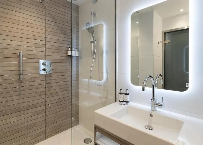 Voco - Haymarket By Ihg Hotell Edinburg