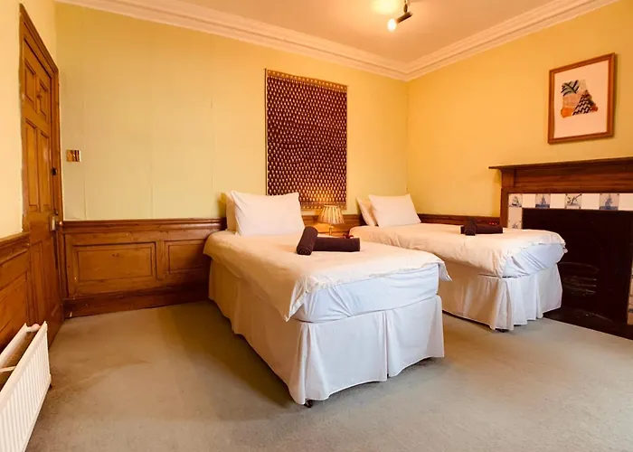F2 Charming Centre Full Of Character Apartment Edinburgh