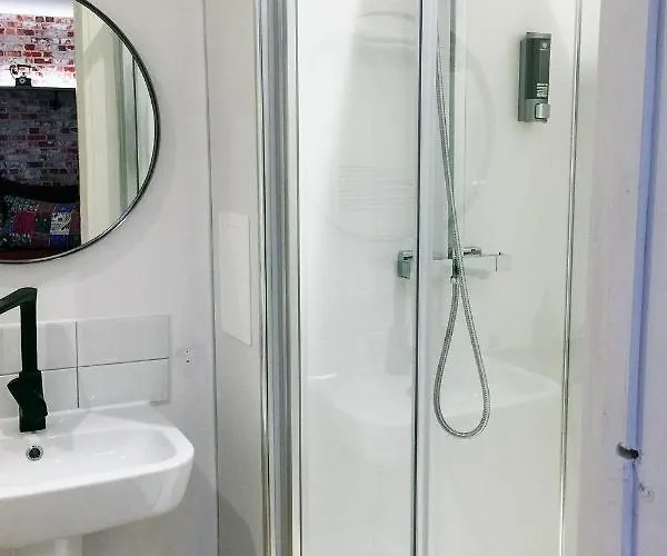 Beaverhall Holiday Apartments דירה *