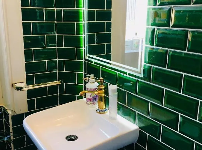 דירה Good Times Elm Row Centre