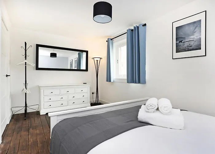 Apartament Joivy Contemporary Royal Mile With Balcony *