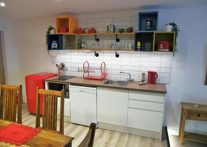 Beaverhall Holiday Apartments אדינבורו