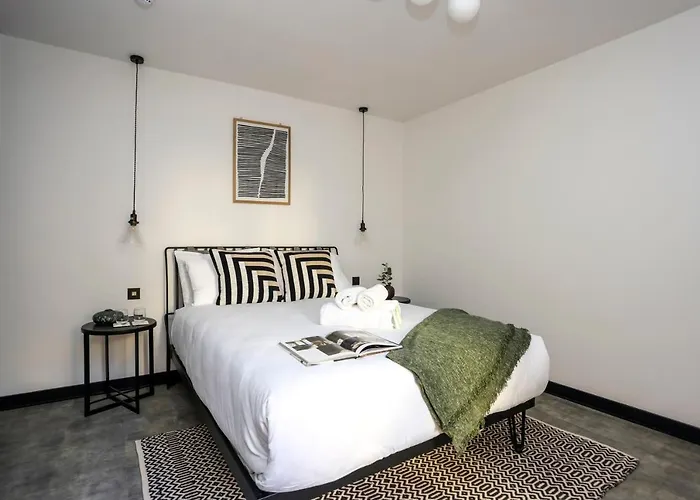 Апарт-отель The Brewers Contemporary 4*