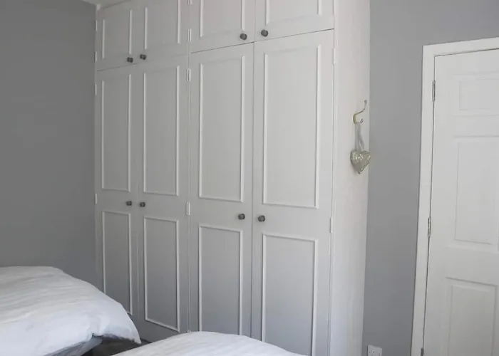 2 Chessels Court, Flat 3 아파트 *