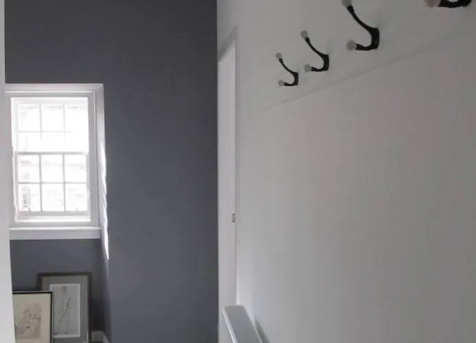 2 Chessels Court, Flat 3 아파트