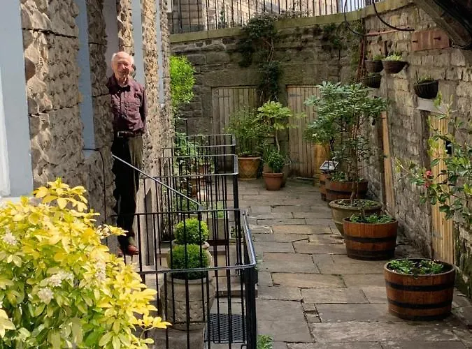 Geraldsplace Hotel *