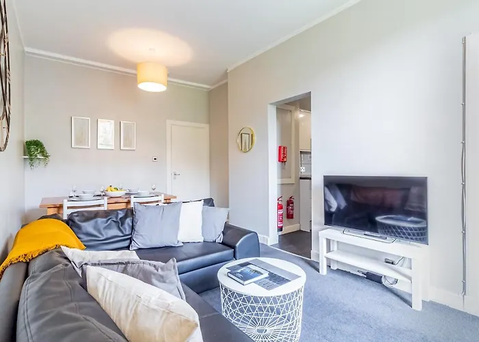 Pass The Keys Spacious And Homely Flat On The Royal Mile Edimburgo