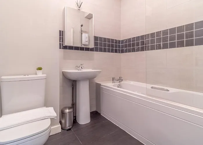 Apartamento Pass The Keys Spacious And Homely Flat On The Royal Mile Edimburgo