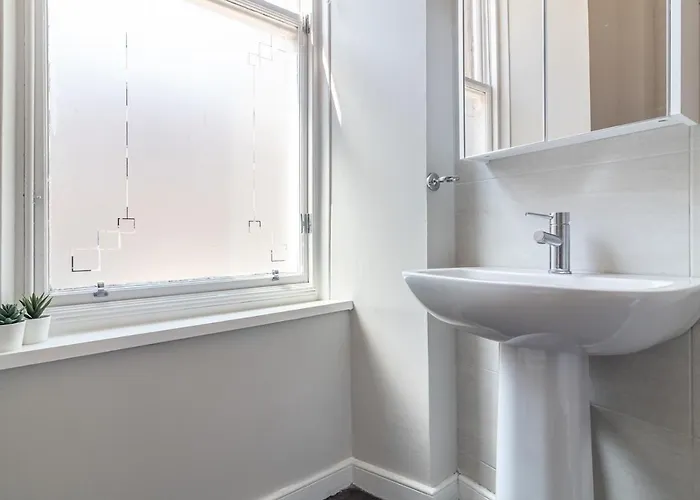 Pass The Keys Spacious And Homely Flat On The Royal Mile * Edimburgo