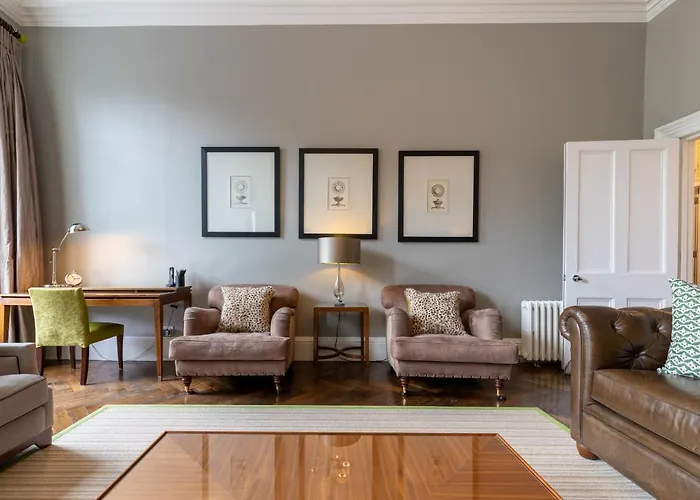 The Address - Castle View Appartement