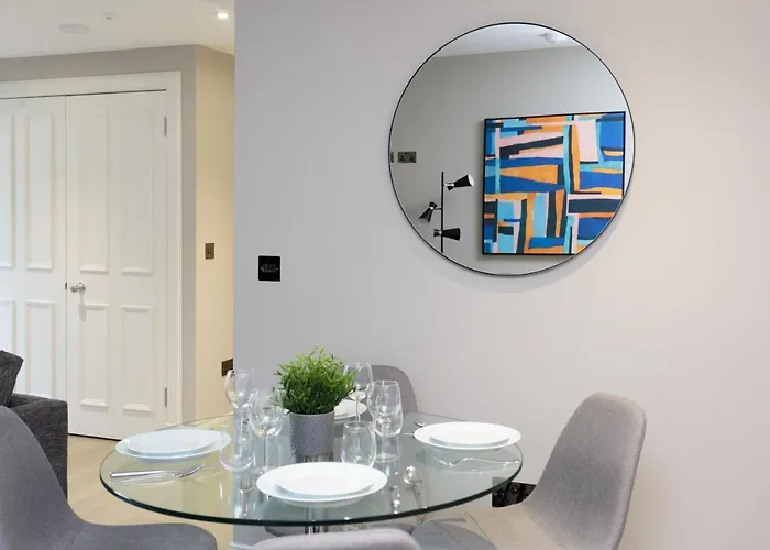 Dragon - Centre 2 Bed דירה אדינבורו