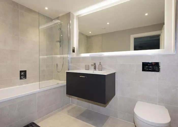 Dragon - Centre 2 Bed דירה *