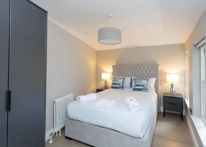 Dragon - Centre 2 Bed