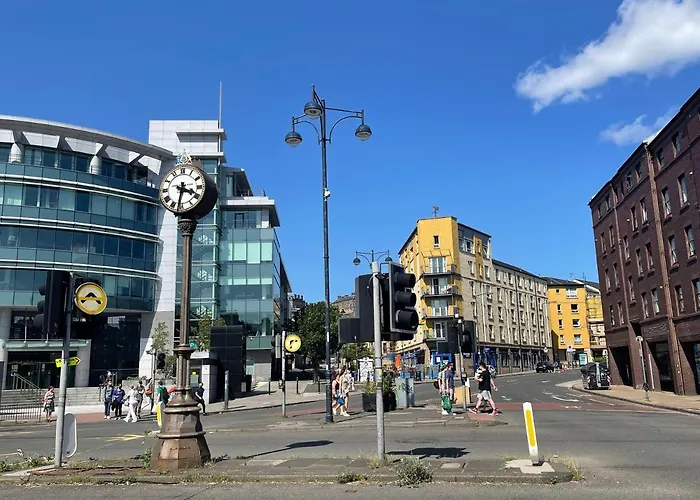 דירה Comfy 2 Familyroom אדינבורו