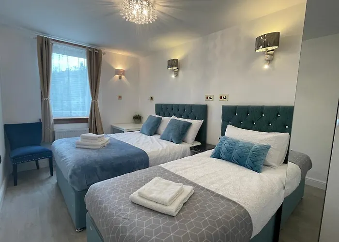 Comfy 2 Familyroom
