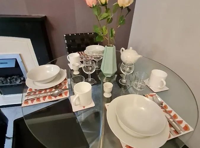 Old Town 1-bedroom With Free Parking *