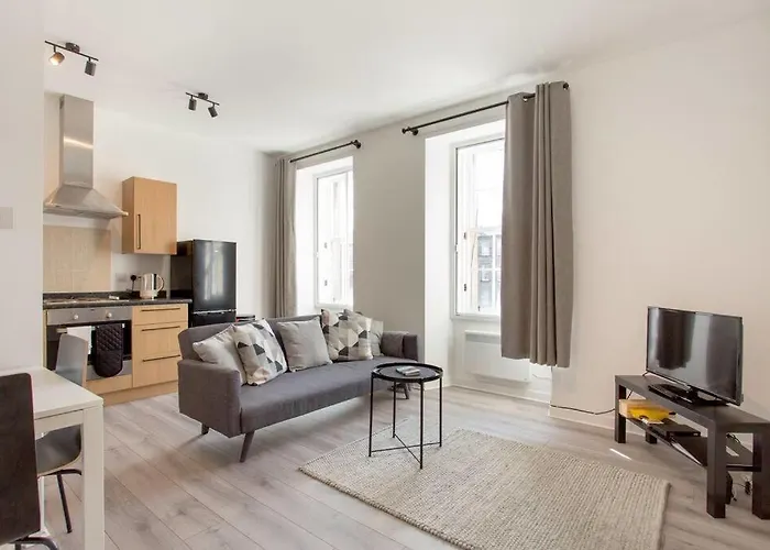 Appartamento Modern & Bright 1 Bed For 4 Close To Centre! *