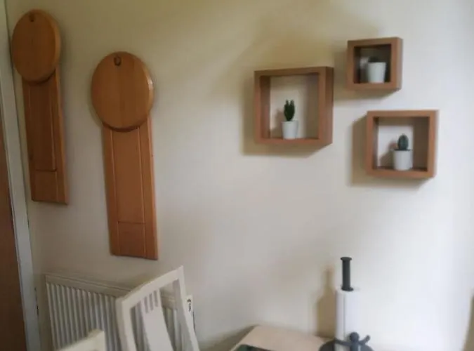 شقة Fringe Base With Garden Near The Meadows *