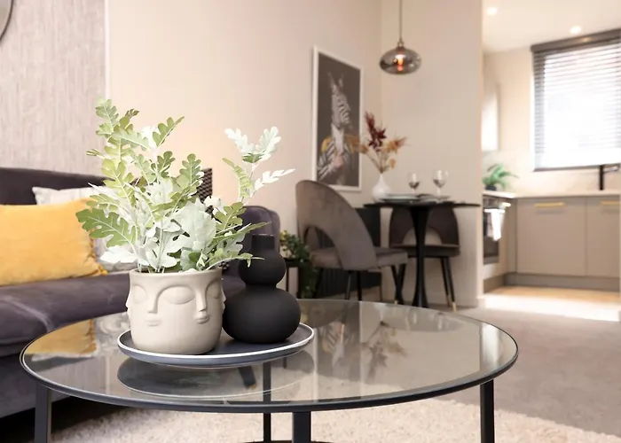 Apartamento Joivy Modern 1 Bed Flat In West End, Close To Princes Gardens Edimburgo