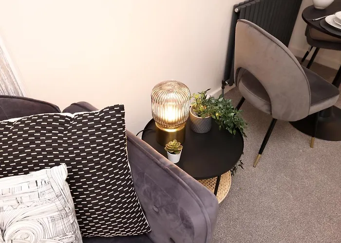 Joivy Modern 1 Bed Flat In West End, Close To Princes Gardens Apartamento *