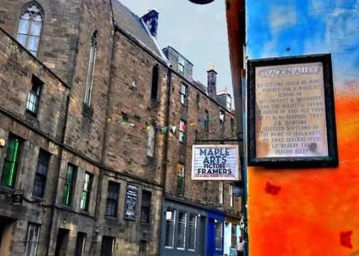 דירה Guestready - Greyfriars Bobby View - Old Town אדינבורו