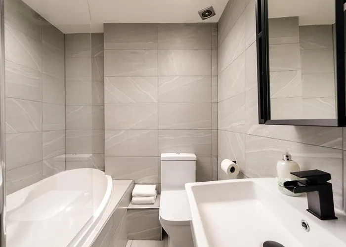 Spacious 2br Leith Lejlighed *