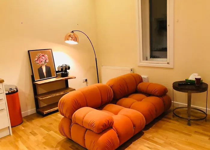 2 Bed 2 Bath With Private Parking Apartament Edynburg