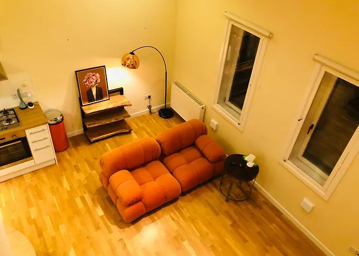 2 Bed 2 Bath With Private Parking Lägenhet Edinburg