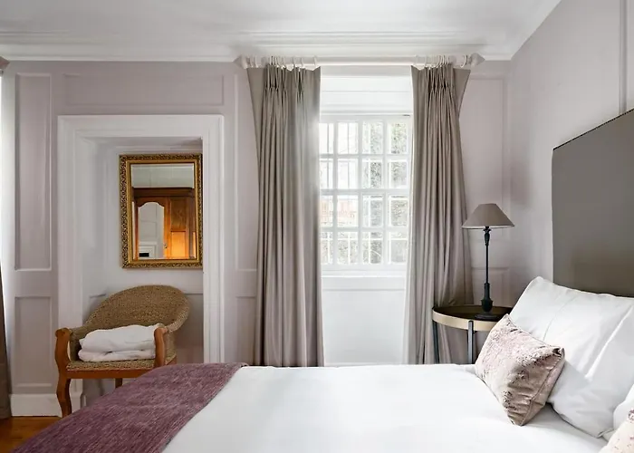 Casa vacanze Drylaw House, Grade A Listed Mansion Near Centre Edimburgo