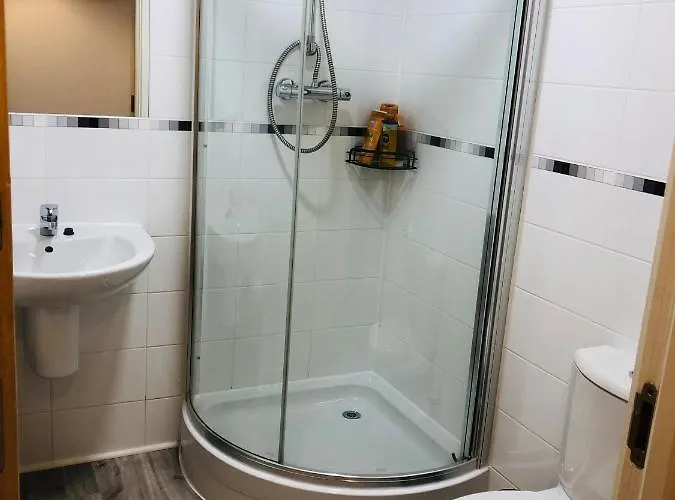 아파트 2 Bath Free Parking 에든버러