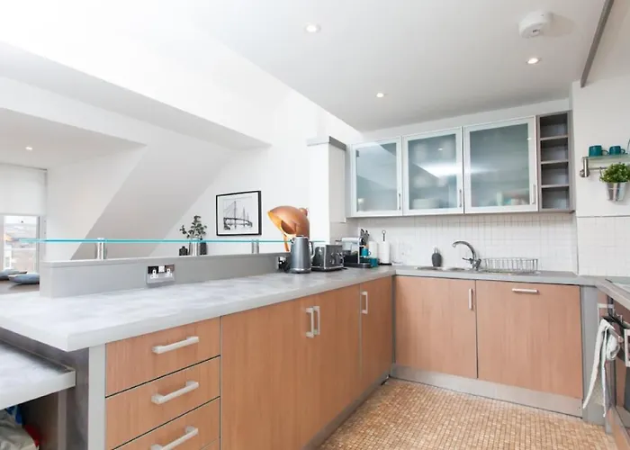 Appartement Deluxe Duplex With Garage Edinburgh