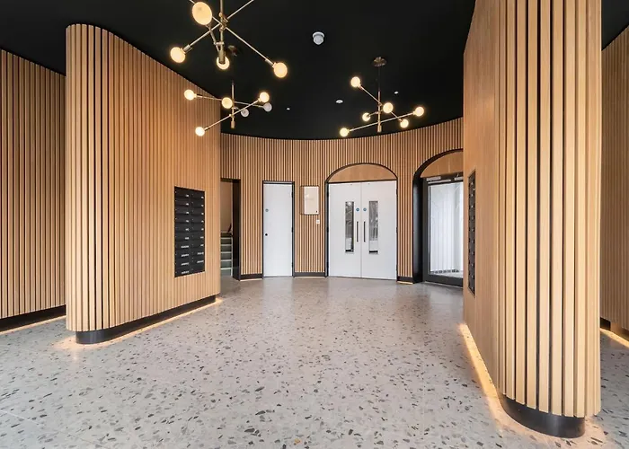 Amazing - Great Junction St - Free Parking *