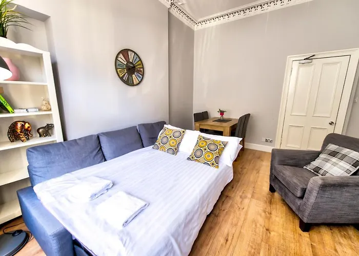 Modern Sleeps 6 Appartement *