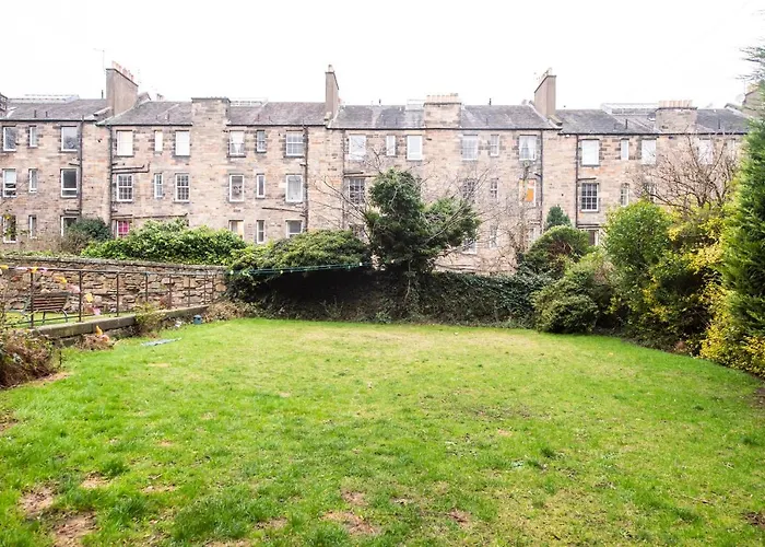 Modern Sleeps 6 Edinburgh