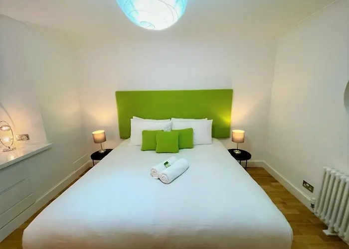 شقة Elite 3 Bed New Town With Private Walled Garden إدنبرة